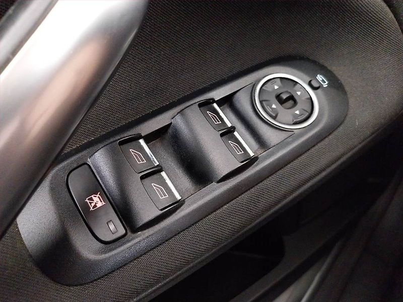Ford Mondeo (2009) 2.0 TDCi, nová STK - fotka 18 z 19