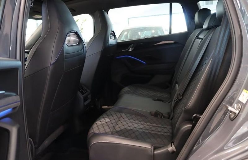 Volkswagen Tayron 2.0 TDI 4M 7 míst Pano. Taž.   - fotka 7 z 17