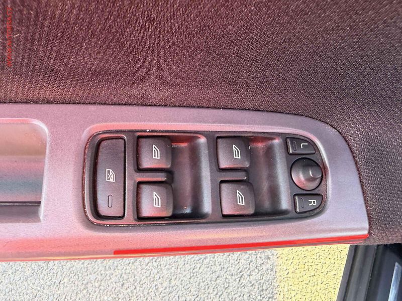 Volvo S40 (2010) 1.6D - fotka 11 z 16