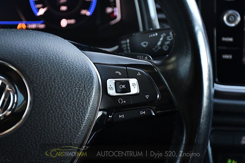 Volkswagen T-Roc 2.0TDi DSG 4M ACC LED - fotka 25 z 43