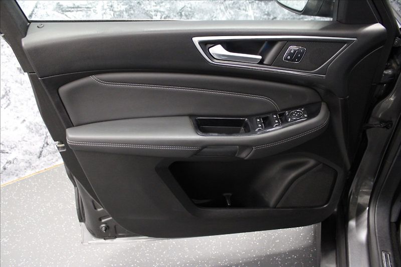 Ford S-MAX 1,5 EcoBoost PANORAMA 1.majite - fotka 7 z 40