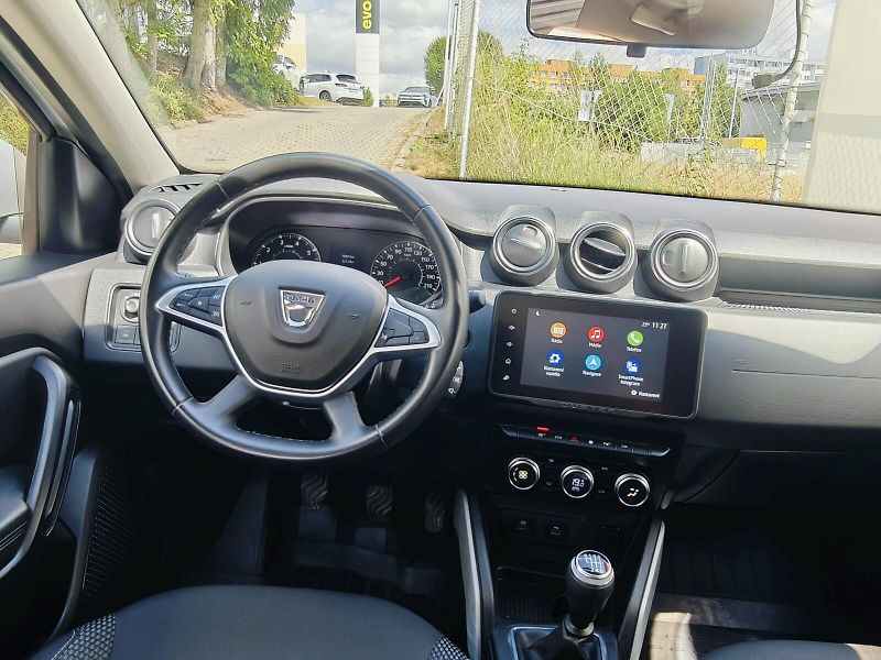 Dacia Duster (2021) 1,0 TCe 74 kW Prestige LPG - fotka 21 z 38