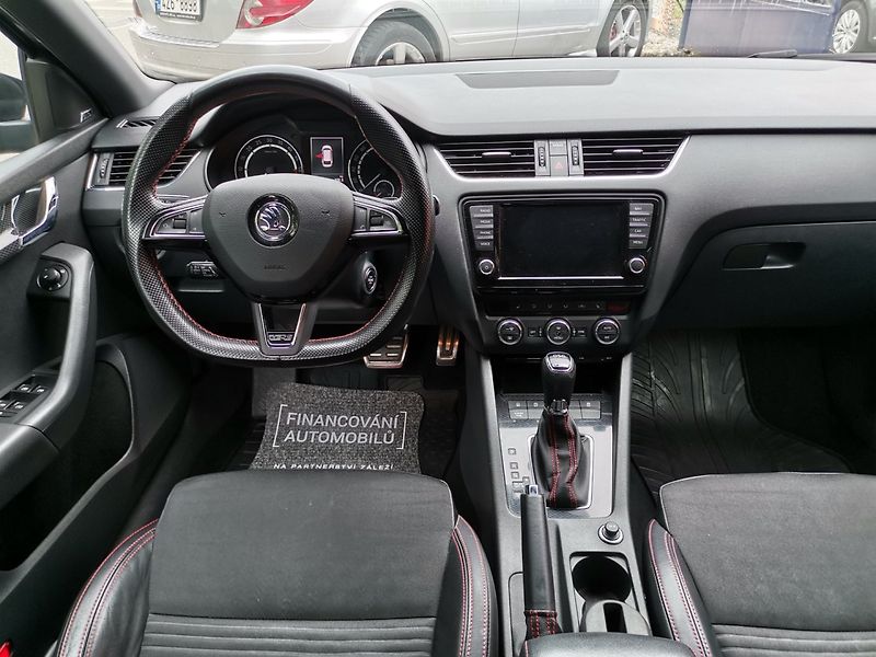 Škoda Octavia (2016) 2.0TDi 135kw RS Challenge 4x4 - fotka 11 z 32