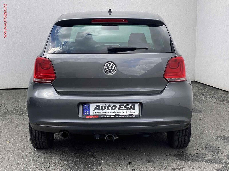 Volkswagen Polo (2014) 1.2 TSi, Life, AC - fotka 5 z 18