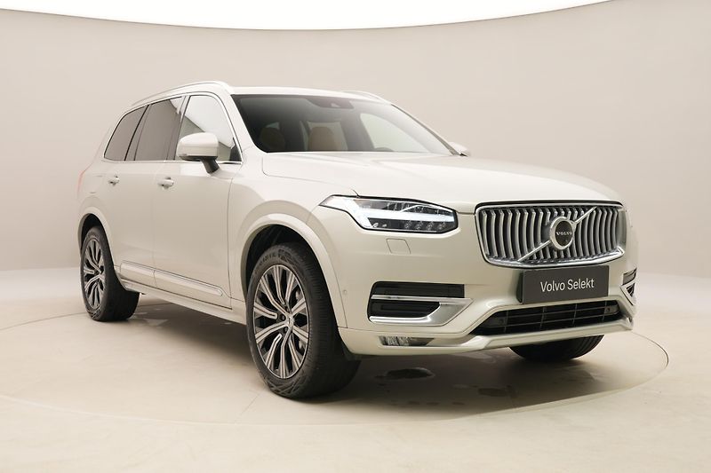 Volvo XC90 B6 AWD INSCRIPTION AUT CZ 7m - fotka 15 z 55