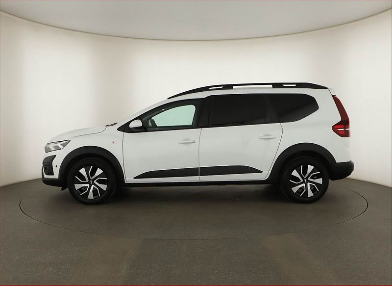 Dacia Jogger (2025) 1.0 TCe LPG, LPG, ČR,1.maj - fotka 3 z 15