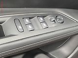 Peugeot 3008 (2019) 1.2PT, Allure, AT, navi - náhled 11