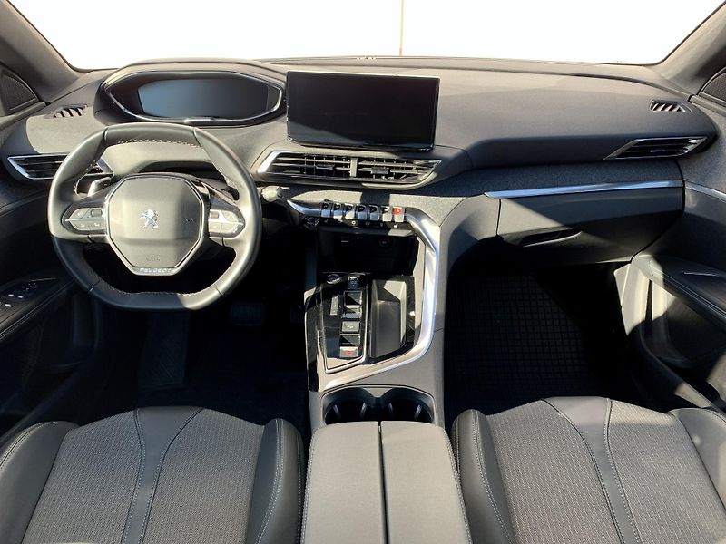 Peugeot 3008 ALLURE PACK 1.5 BHDi 96kW AT8 - fotka 2 z 27
