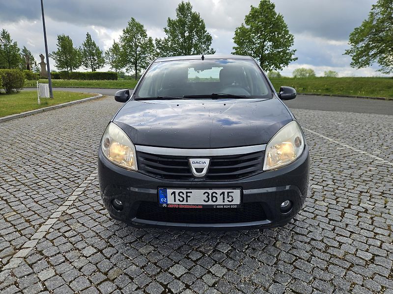 Dacia Sandero (2008) 1.6 16v, PĚKNÝ STAV,  SPLÁTKY  - fotka 3 z 23