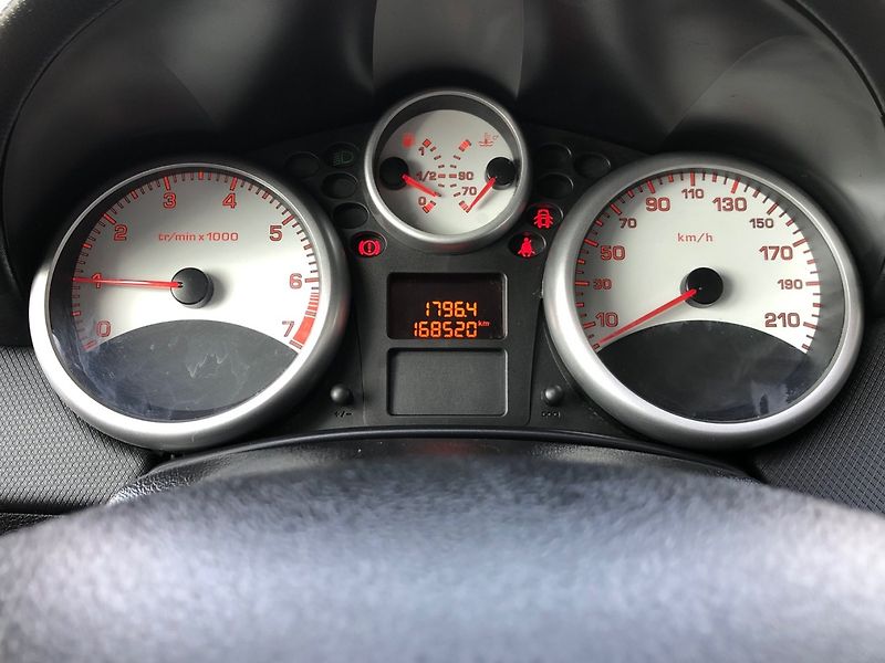 Peugeot 207 (2007) 1.4 Panorama - fotka 18 z 27