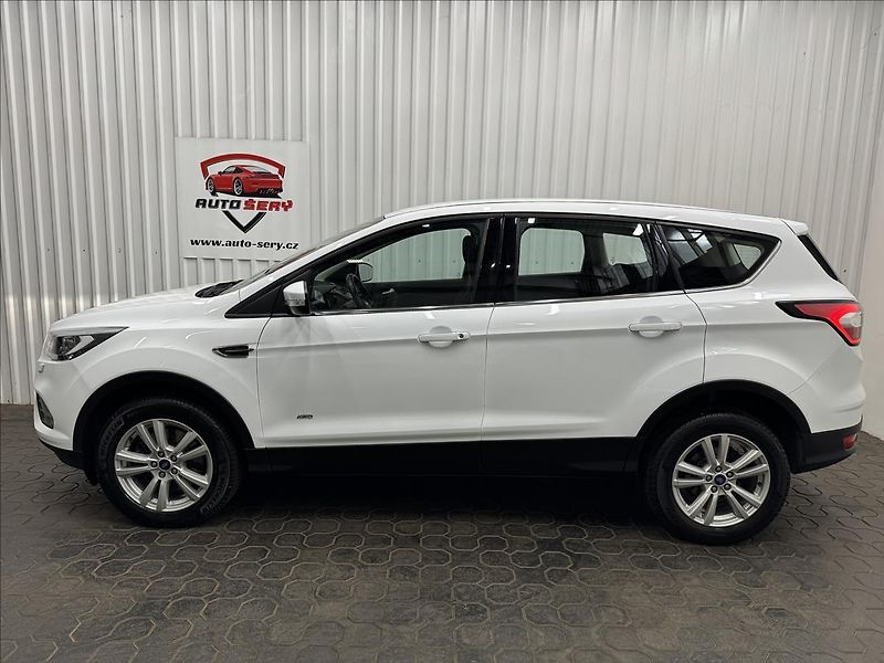 Ford Kuga 1.5EB 129kW AWD 2XALU 68KM! - fotka 4 z 42