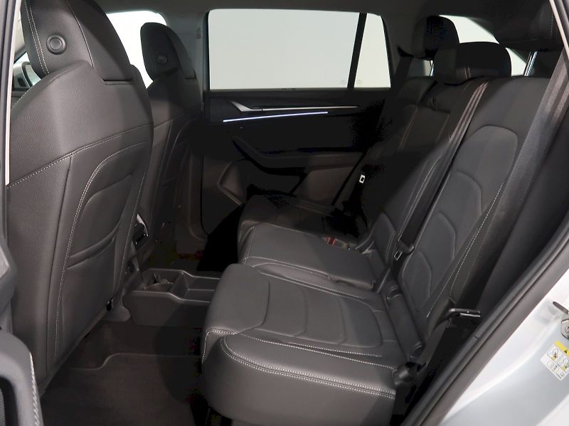 Škoda Kodiaq (2025) EXCLUSIVE 2.0TDI 142kW 4X4 WEB - fotka 30 z 44
