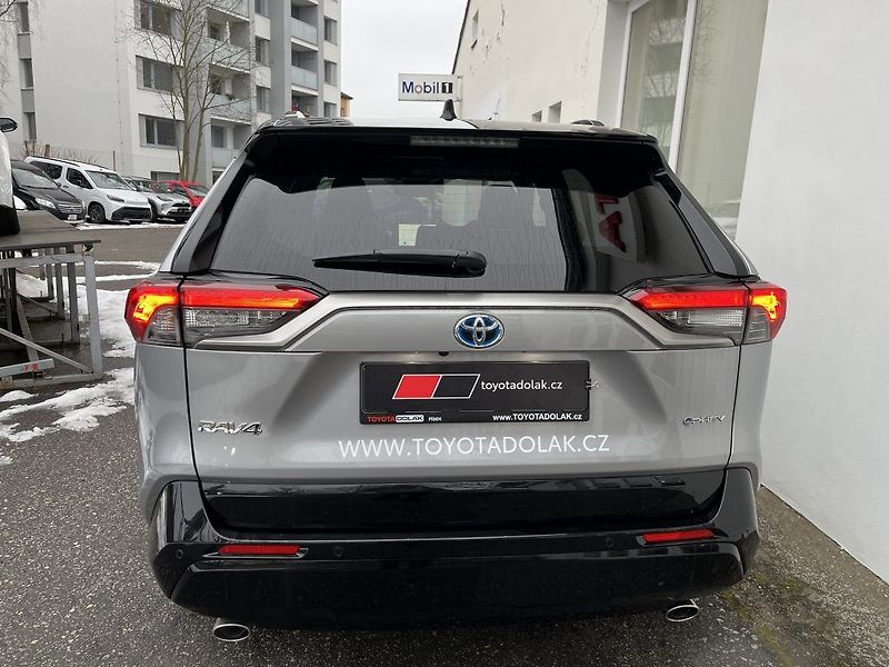 Toyota RAV4 2.5 TNGA PHEV Executive JBL - fotka 5 z 28