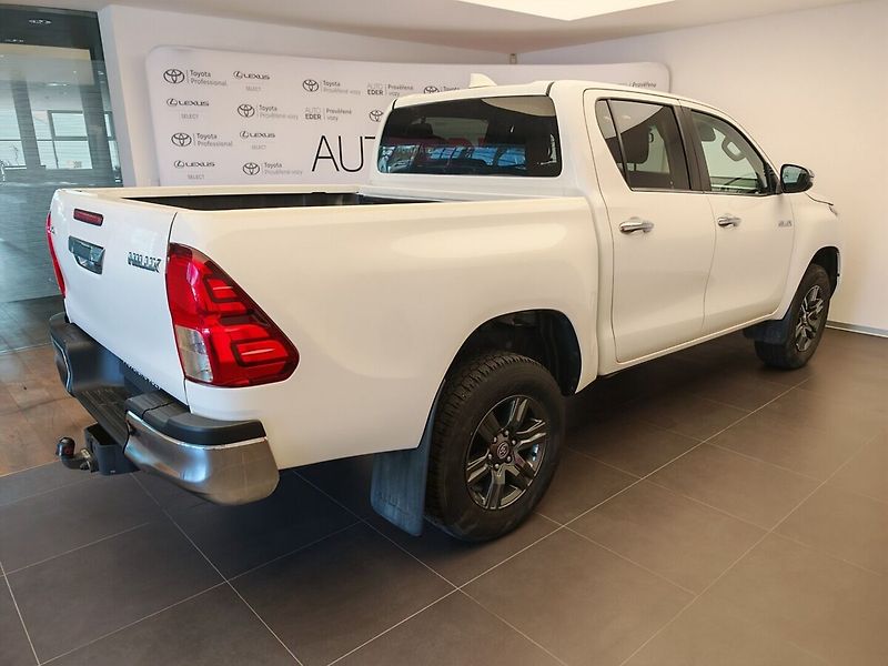 Toyota Hilux 2.8L Diesel - 4x4 - 6 AT Doubl - fotka 4 z 36