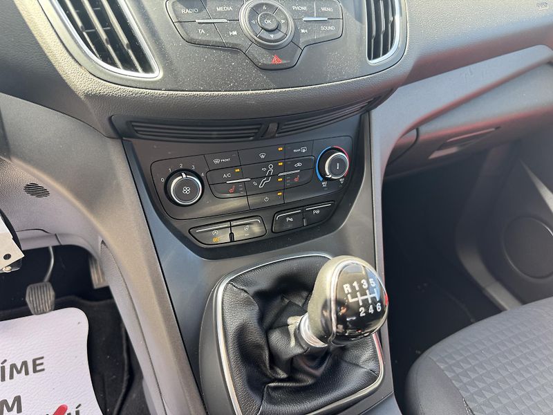 Ford C-MAX (2015) 1.5-16V,SERVISKA,2SADY KOL - fotka 20 z 48