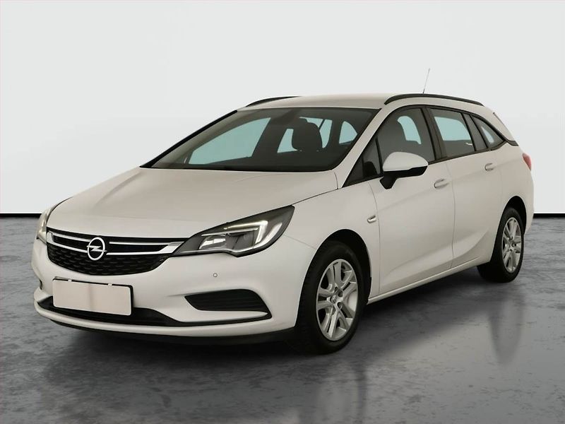 Opel Astra (2019) 1.4 T, Tempomat, Park. senzory - fotka 2 z 12