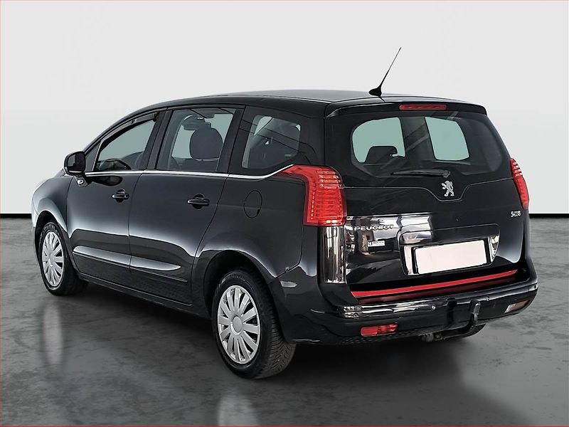 Peugeot 5008 (2011) Active 1.6 HDi, Tažné - fotka 4 z 14