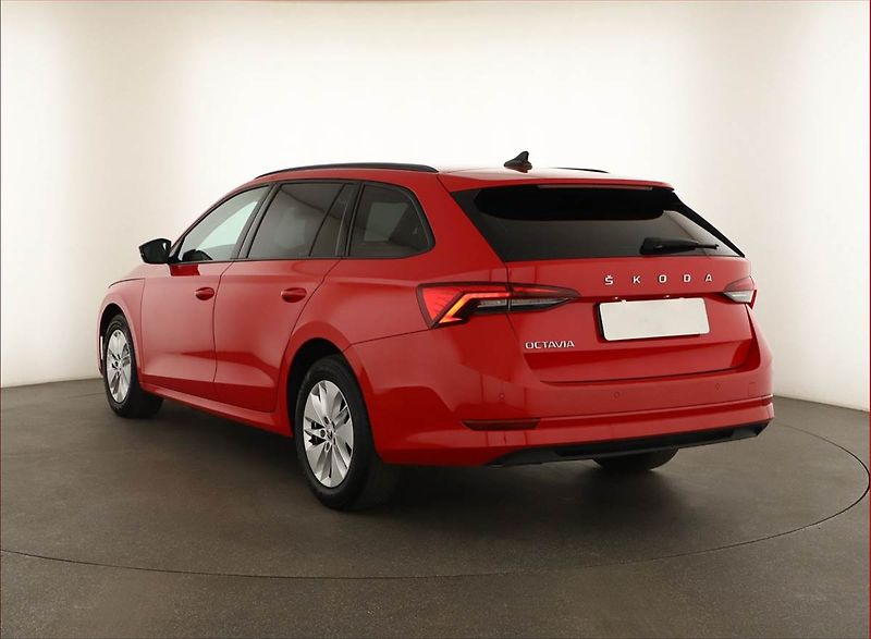 Škoda Octavia (2022) Ambition 2.0 TDI, Automat - fotka 4 z 14