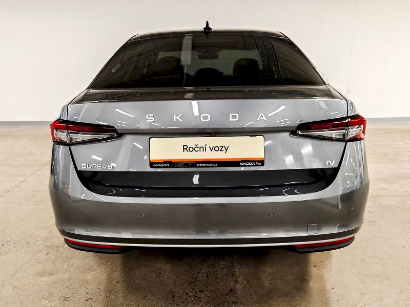 Škoda Superb (2025) iV 1.5 TSI 150 kW DSG L&K - fotka 30 z 33
