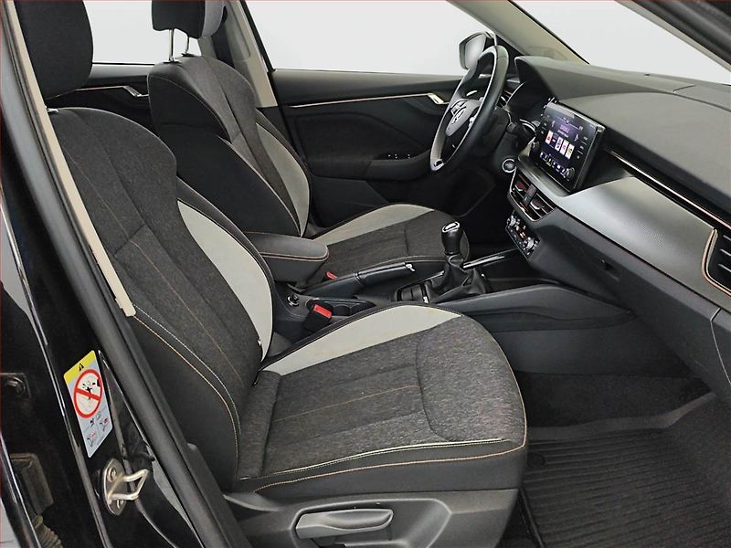 Škoda Kamiq (2022) 1.5 TSI - fotka 9 z 16