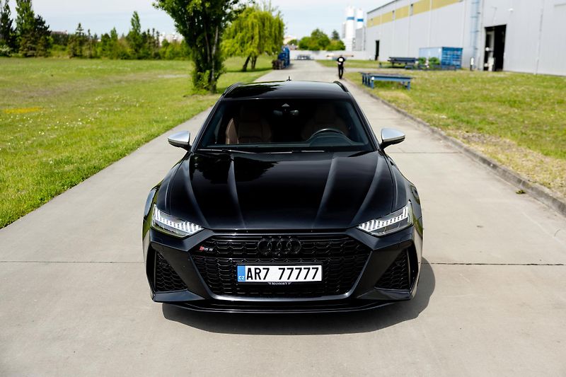 Audi RS 6 4.0 A6 /441kW - fotka 2 z 25