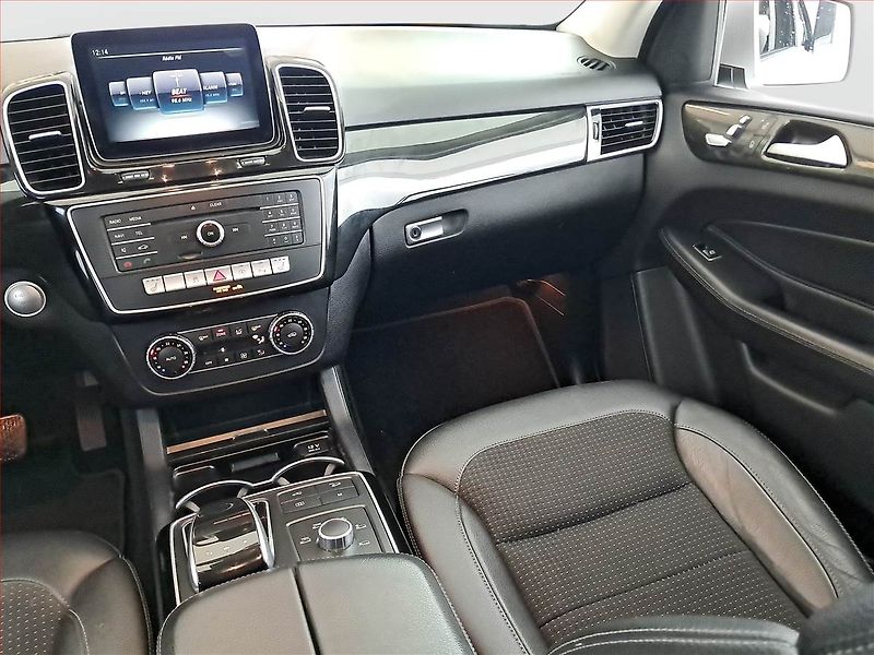 Mercedes-Benz GLE (2016) 400 - fotka 8 z 25