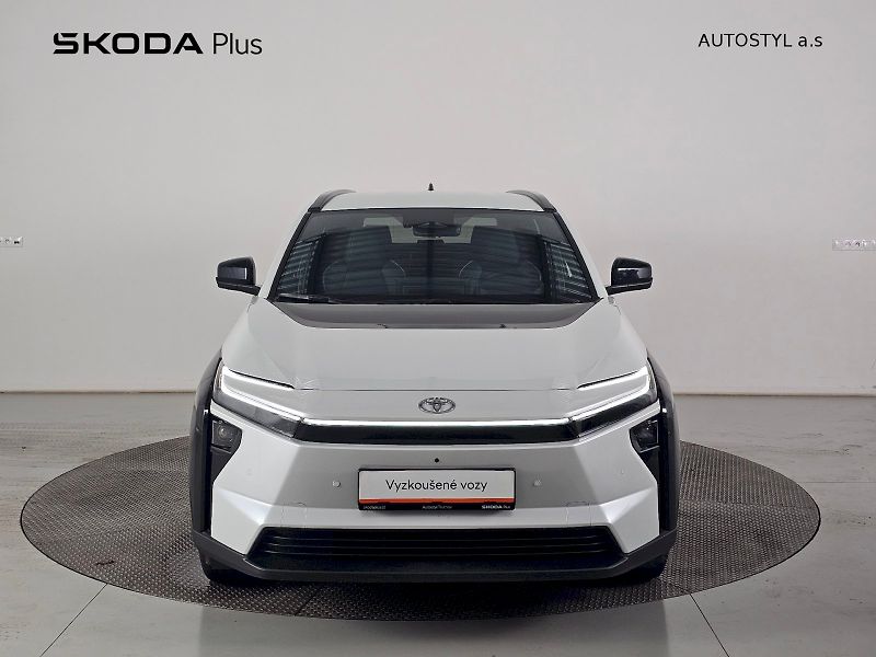 Toyota bZ4X (2026) FACELIFT AWD 343k EXECUTIVE - fotka 4 z 33