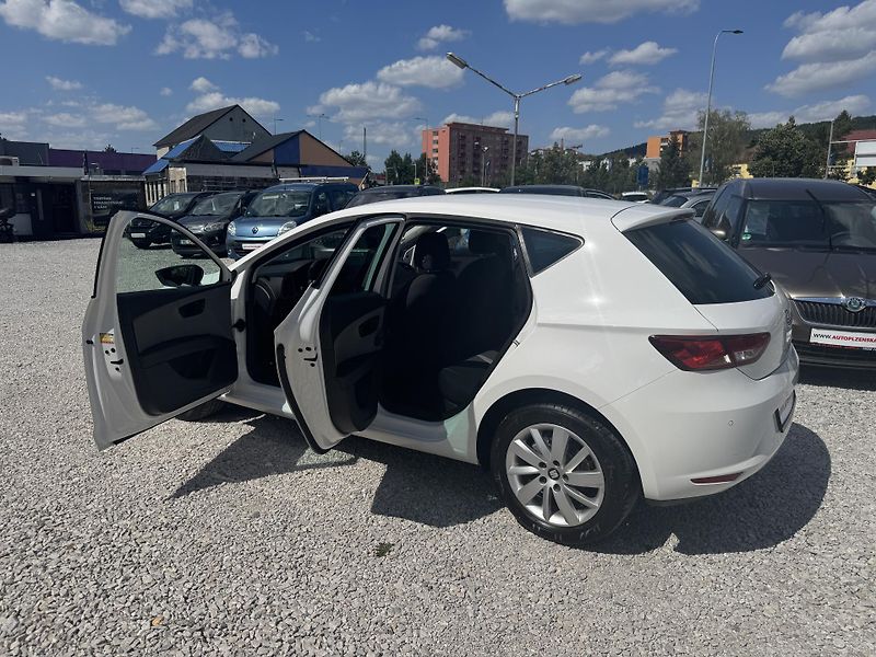 Seat Leon (2016) 1.2TSi,rezervace - fotka 13 z 38