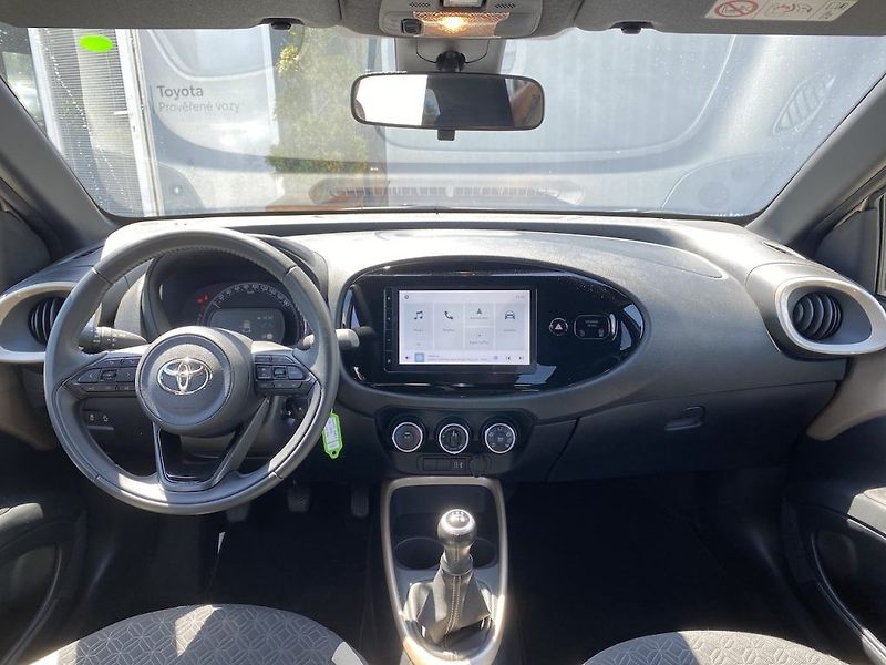 Toyota Aygo 1.0i, ČR-1m, Style, DPH - fotka 11 z 16