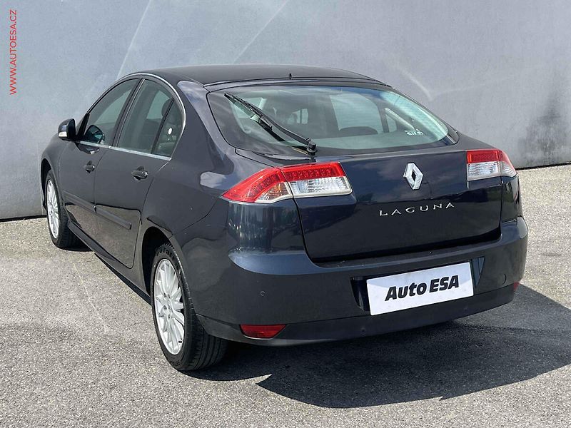 Renault Laguna (2007) 2.0dCi, STK7/28 - fotka 6 z 15