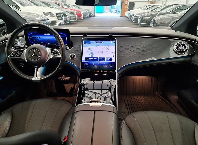 Mercedes-Benz EQE 350 AMG Kam BLIS LED Tažné - fotka 17 z 37