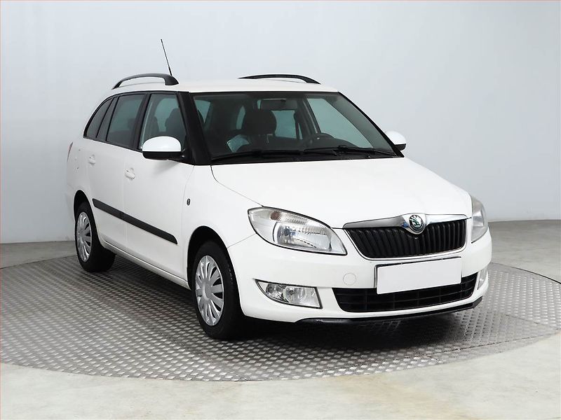 Škoda Fabia (2010) Ambition 1.6 TDI, Tažné - fotografie inzerátu