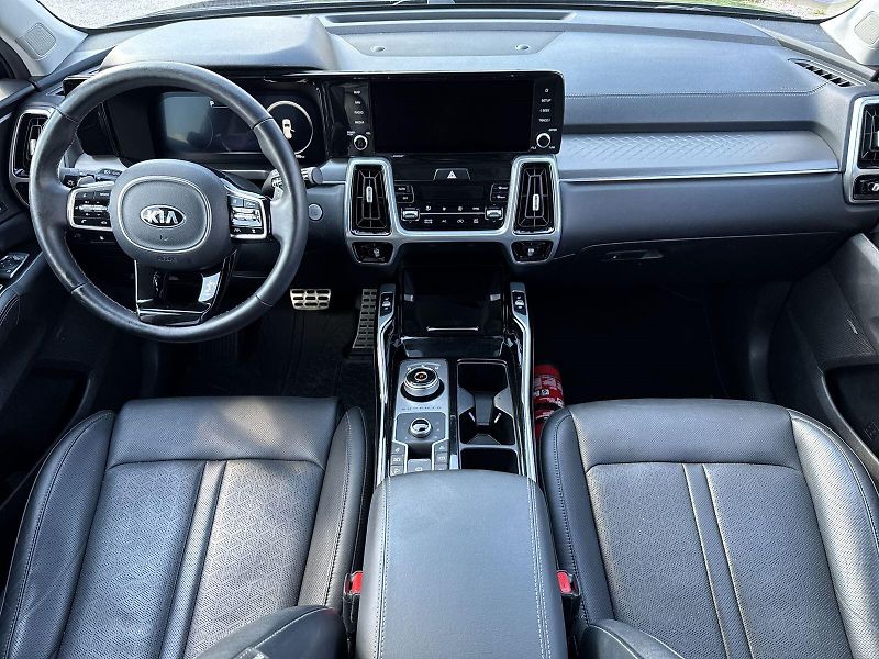Kia Sorento (2021) 1.6 T-GDi PHEV Aut. - fotka 5 z 35