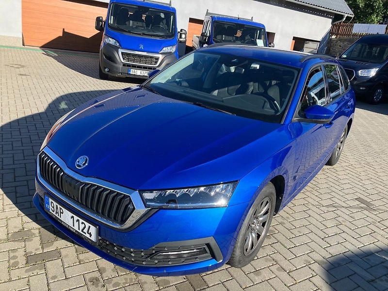 Škoda Octavia (2023) 2.0TDI AMBITION PLUS NAJ.43TKM - fotka 9 z 31