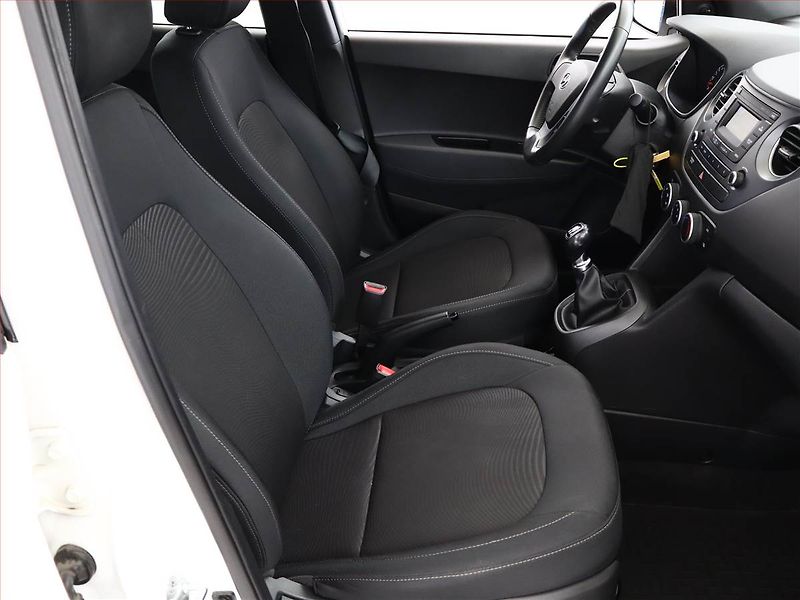Hyundai i10 (2018) 1.0, Serv.kniha - fotka 7 z 12