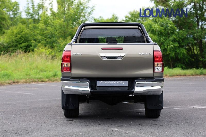 Toyota Hilux MT ACTIVE - fotka 17 z 18