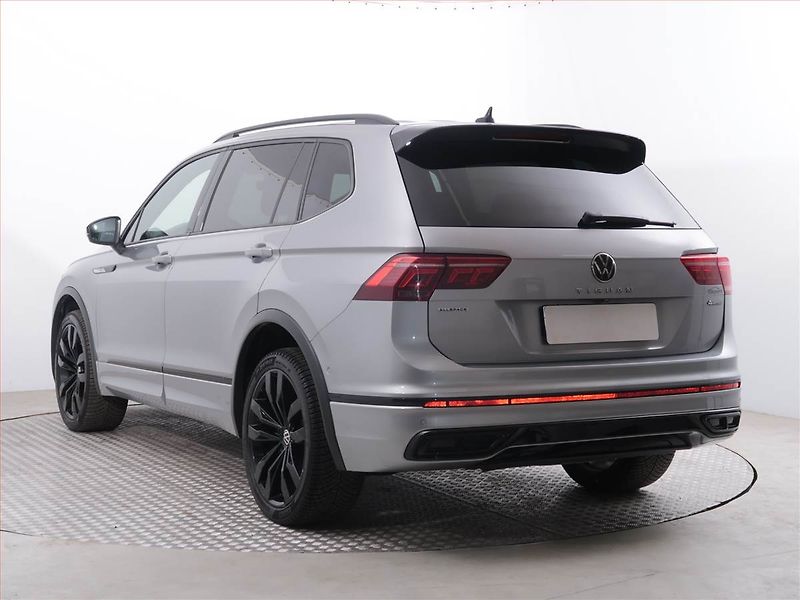Volkswagen Tiguan Allspace (2021) 2.0 TDI - fotka 4 z 20