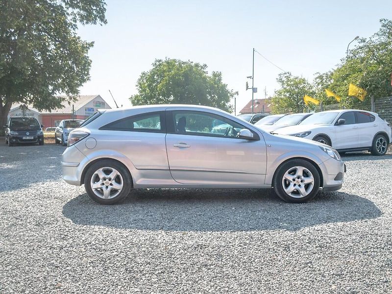 Opel Astra (2007) 1.4i 66KW KUPÉ – SERVISKA - fotka 4 z 40