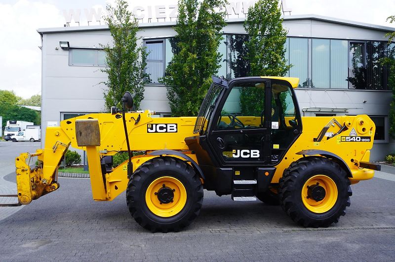 JCB (2020) 540-200 Telescopic Loader  - fotka 3 z 24