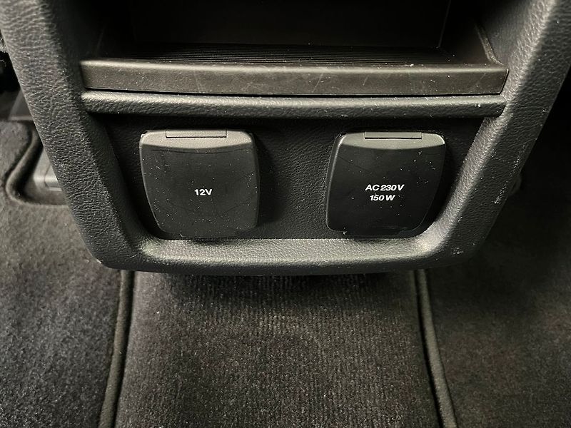 Ford Galaxy 2.0 EcoBlue Titanium 140 kW - fotka 32 z 50