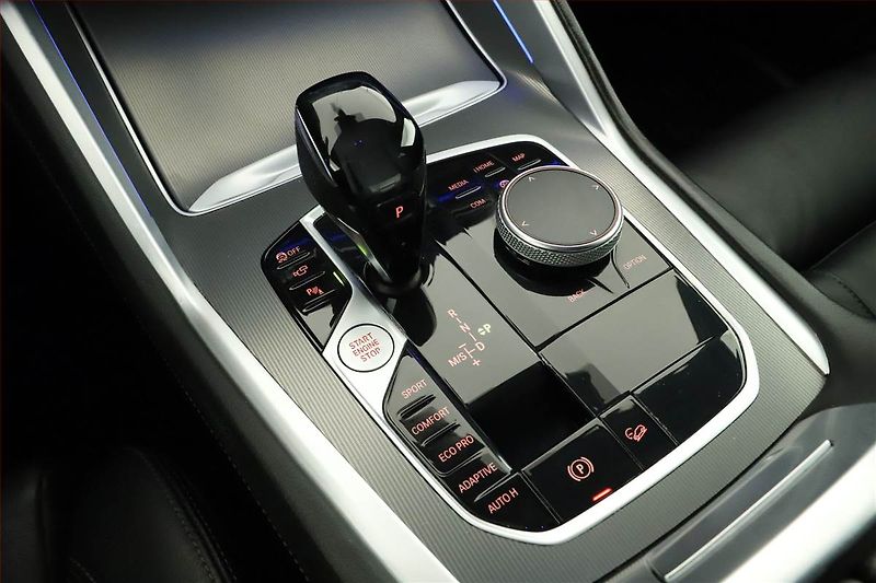 BMW X6 (2021) xDrive40d - fotka 11 z 21