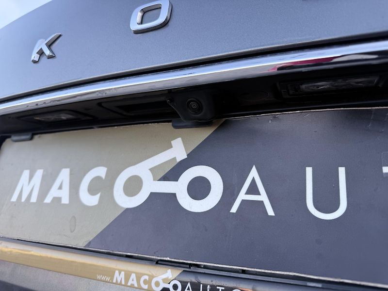 Škoda Superb (2023) 2,0tdi 147kw 4x4 DSG StylePLUS - fotka 14 z 55
