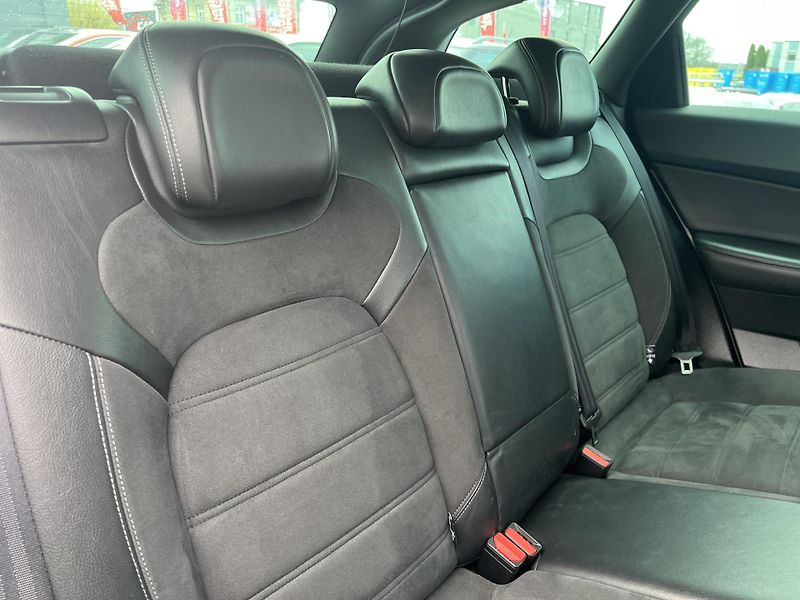 Citroën DS5 2.0HDi AUTOMAT NAVI KAMERA - fotka 30 z 43