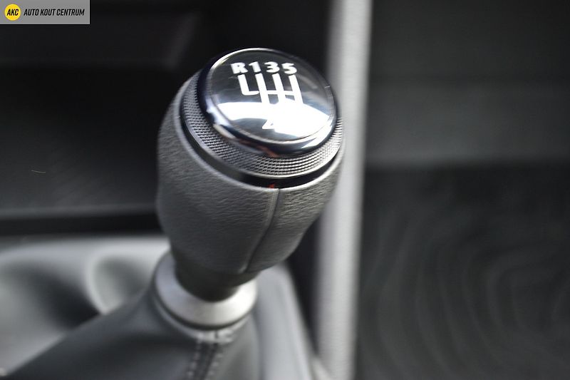 Dacia Duster EXTREME TCE 130 4x4 - fotka 27 z 55