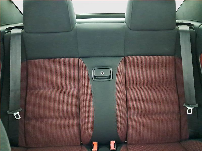 Volkswagen EOS (2009) Comfortline 2.0 TFSI - fotka 10 z 18