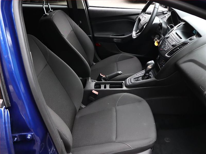 Ford Focus (2015) 1.0 EcoBoost, Automat - fotka 7 z 14