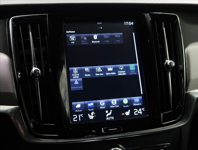 Volvo S90 2,0 T8 TWINENGINE AWD R-DESIGN - fotka 30 z 52