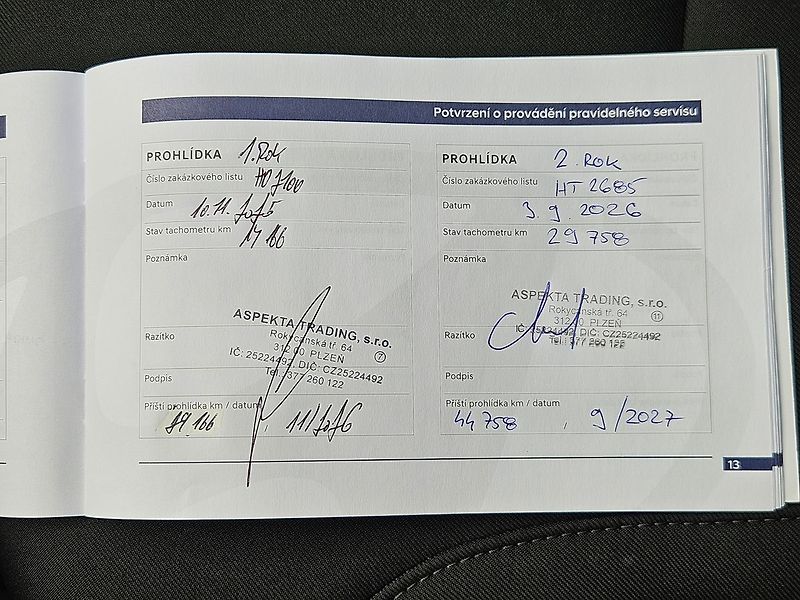 Hyundai Tucson 1.6T-GDi DCT, Smart, serv.kn. - fotka 33 z 33