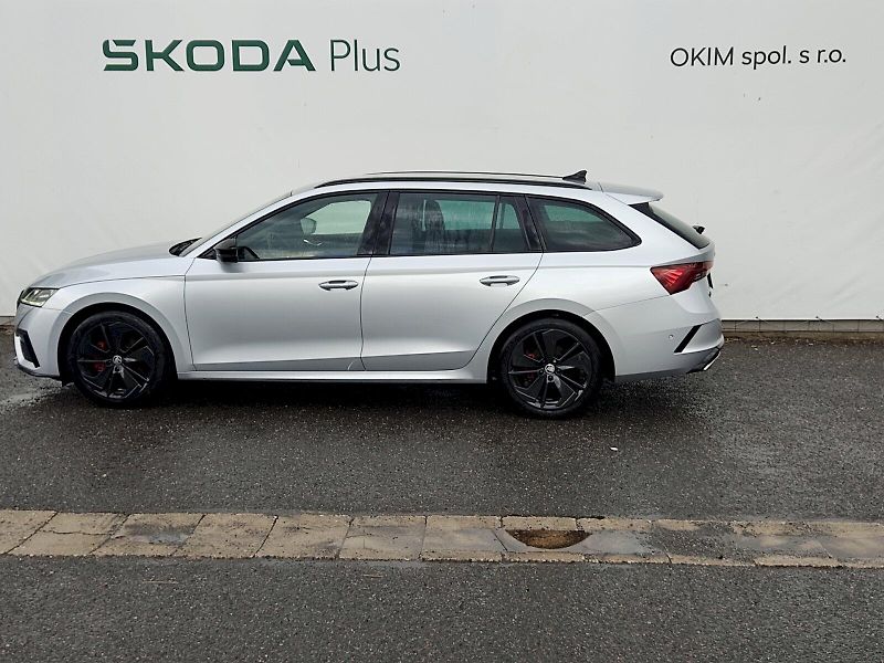 Škoda Octavia (2023) Combi RS 2,0 Tdi 147 Kw 4x4 DS - fotka 3 z 38