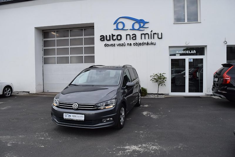 Volkswagen Touran (2017) 1.4TSI 110kw 7MÍST CLBMT APP  - fotografie inzerátu